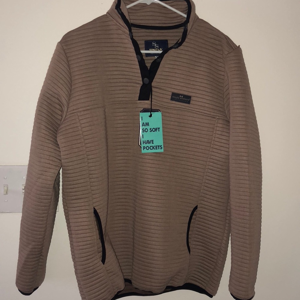 NWT Simply Southern pullover